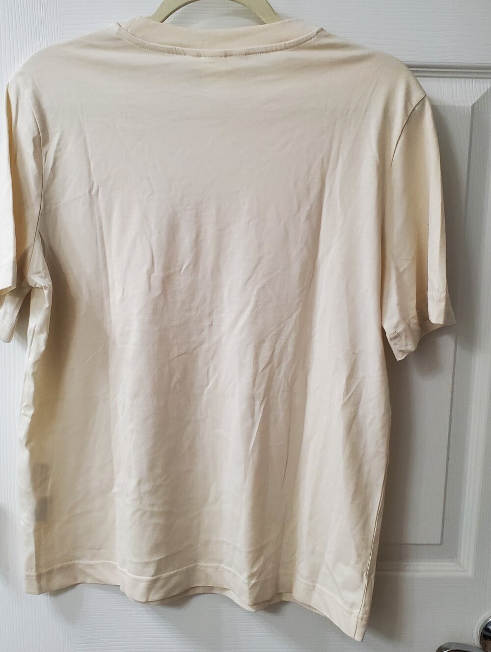 H&M Shell Beach Club Graphic Tee - Cream with Red Print - Picture 2 of 3